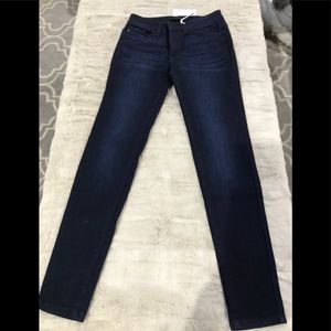 Skinny stretch jeans